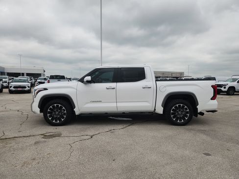 Used 2025 Toyota Tundra Limited w/ Power Package RWD image 4