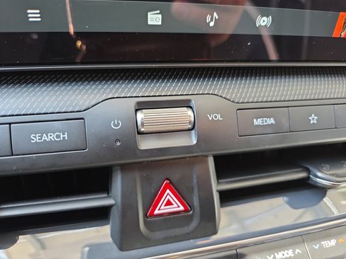 Certified 2025 Kia K4 GT-Line w/ GT-Line Premium Package image 15