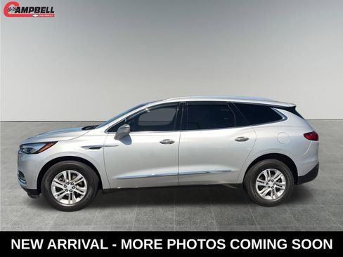 Used 2019 Buick Enclave Essence image 2