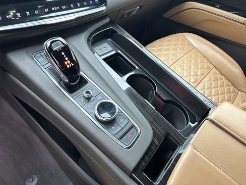 Used 2021 Cadillac Escalade Sport w/ Driver Assist Tech Package image 36