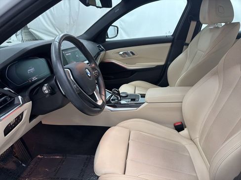 Used 2022 BMW 330i Sedan w/ Driving Assistance Package image 14