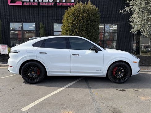 Used 2023 Porsche Cayenne GTS image 21