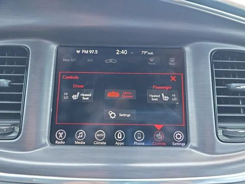 Used 2017 Dodge Charger SXT w/ Blacktop Package RWD image 26