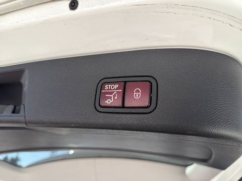 Used 2016 Mercedes-Benz GL 450 4MATIC image 7