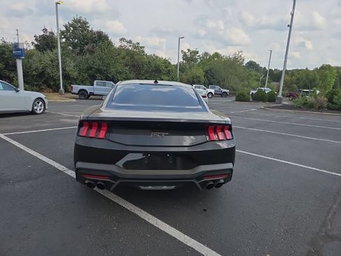 Used 2024 Ford Mustang GT Premium RWD image 4