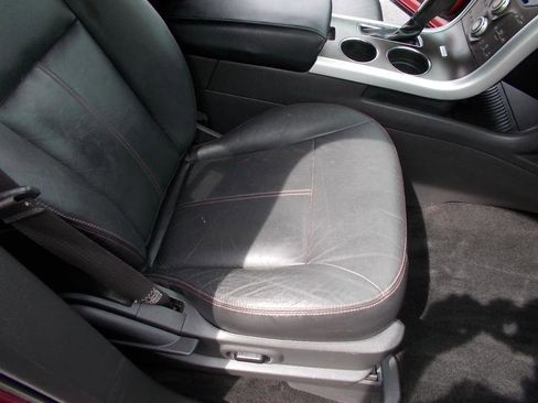 Used 2013 Ford Edge SEL FWD image 19