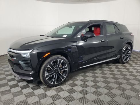 New 2026 Chevrolet Blazer EV SS image 8