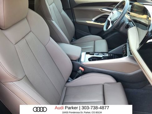 Used 2025 Audi Q5 Premium w/ Premium Plus AWD/4WD image 12