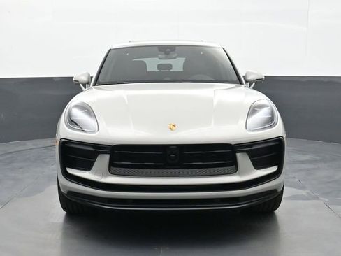 New 2026 Porsche Macan AWD/4WD image 25