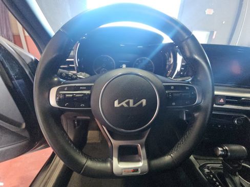 Used 2022 Kia K5 GT-Line FWD image 10
