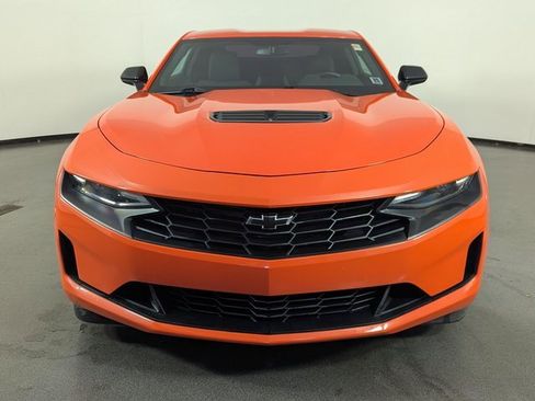 Used 2020 Chevrolet Camaro LT image 3