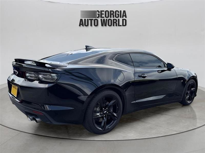 Used 2019 Chevrolet Camaro SS RWD image 13