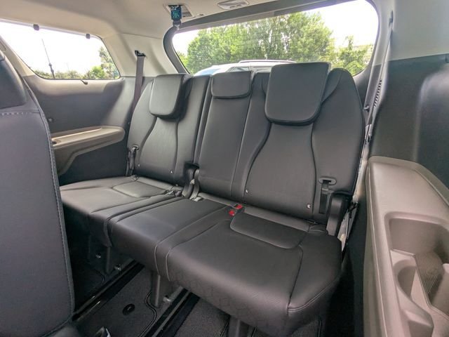 New 2026 Kia Carnival EX FWD image 16