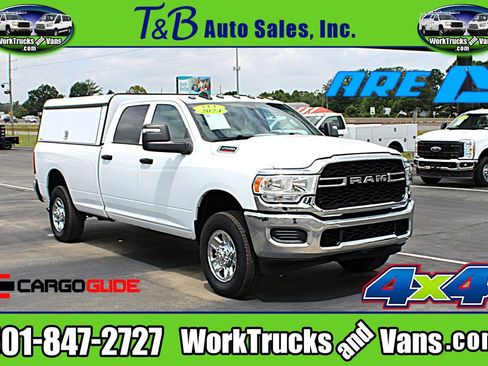 Used 2024 RAM 2500 Tradesman w/ Chrome Appearance Group AWD/4WD image 1