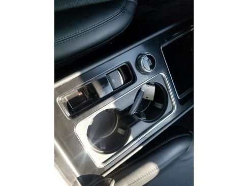 Used 2022 Lincoln Corsair AWD w/ Equipment Group 101A image 18