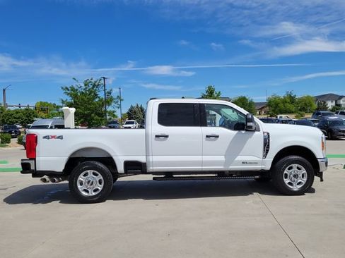 Certified 2025 Ford F250 XLT AWD/4WD image 2