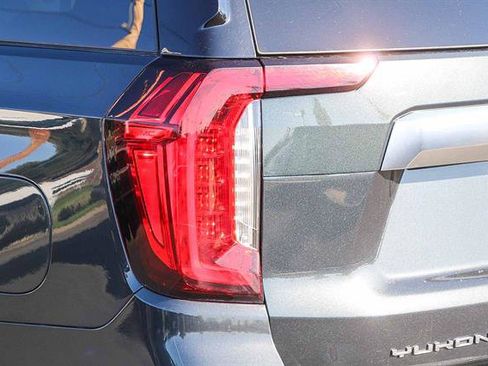 Used 2022 GMC Yukon Denali image 11