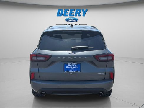 Certified 2024 Ford Escape ST-Line w/ Tech Pack #1 AWD/4WD image 17