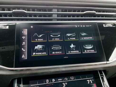 Used 2023 Audi Q8 Premium w/ Black Optic Package image 32