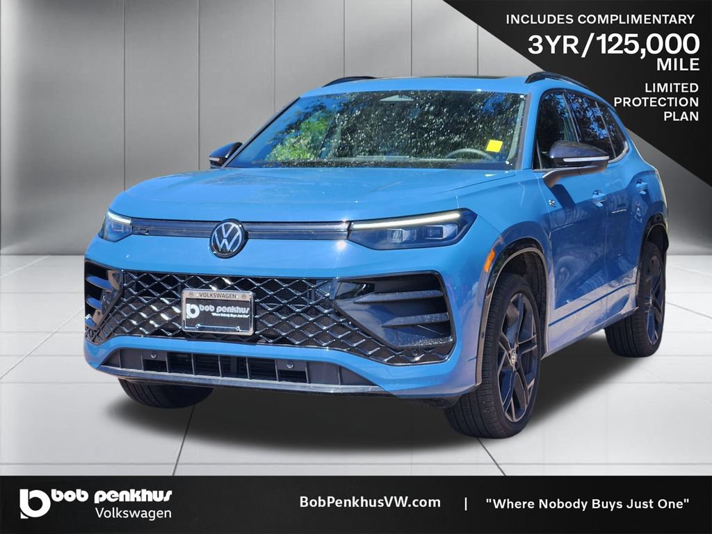 Used 2025 Volkswagen Tiguan SE R-Line AWD/4WD image 23