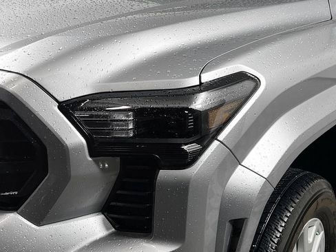 Used 2024 Toyota Tacoma SR5 RWD image 8