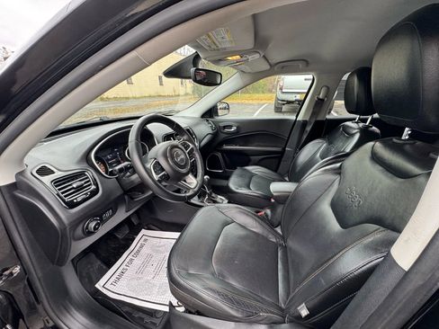 Used 2018 Jeep Compass Limited w/ Navigation Group image 15