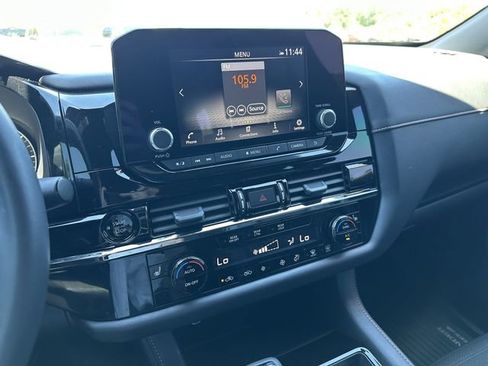 Certified 2025 Nissan Pathfinder Rock Creek AWD/4WD image 32