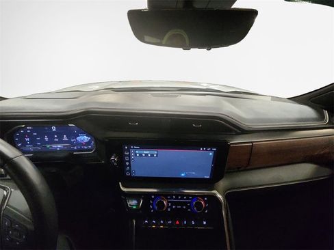 Certified 2024 GMC Sierra 1500 Denali Ultimate image 22