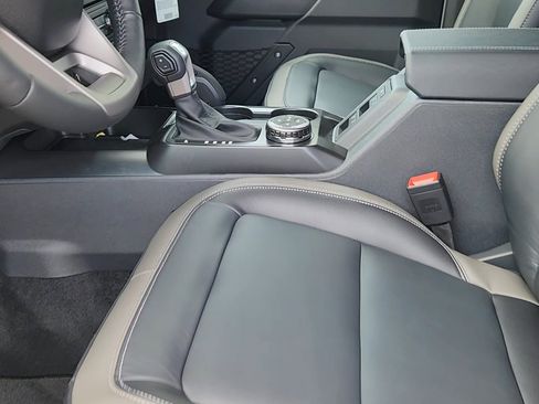 New 2026 Ford Bronco Outer Banks AWD/4WD image 30