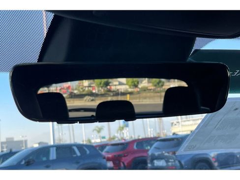 Certified 2025 MAZDA CX-5 Signature image 26