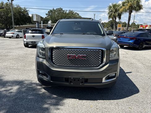 Used 2017 GMC Yukon Denali w/ Open Road Package image 8