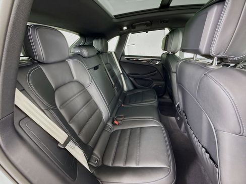 New 2026 Porsche Macan S image 29