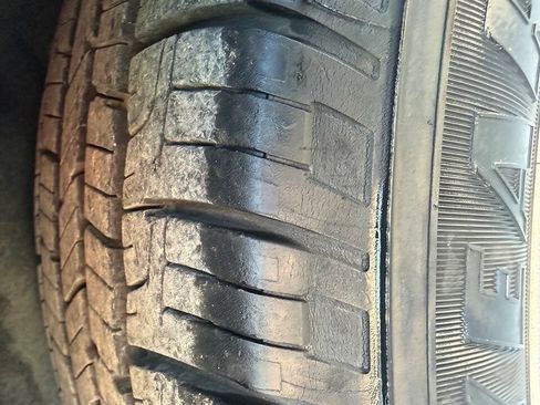 Used 2012 Ford Focus SEL FWD image 32