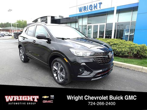 Used 2023 Buick Encore GX Select w/ Sport Touring Package FWD image 1
