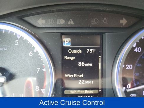 Used 2018 Toyota Highlander XLE image 14