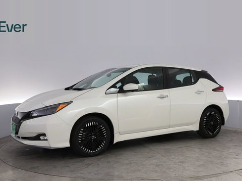 Used 2024 Nissan Leaf SV Plus FWD image 18