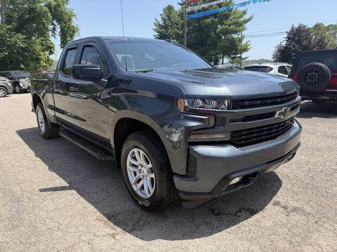 Used 2019 Chevrolet Silverado 1500 RST AWD/4WD image 3