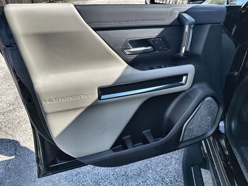 New 2026 GMC Hummer EV SUV image 21
