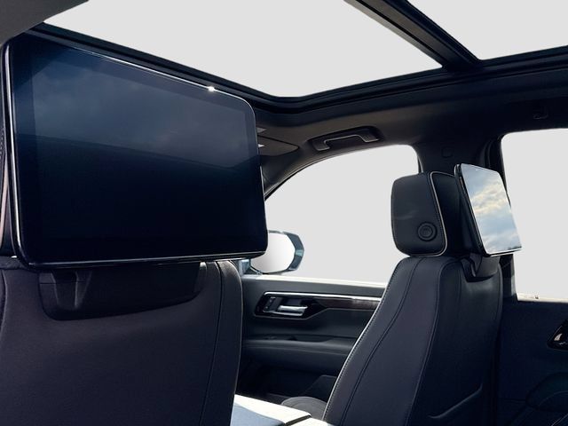 New 2025 Chevrolet Tahoe Premier AWD/4WD image 30