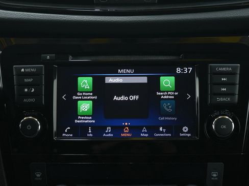 Used 2018 Nissan Rogue SV w/ Premium Package image 16