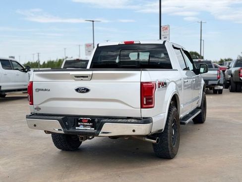 Used 2017 Ford F150 Lariat w/ Equipment Group 502A Luxury AWD/4WD image 4