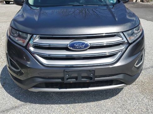 Used 2018 Ford Edge SEL w/ Equipment Group 201A AWD/4WD image 2