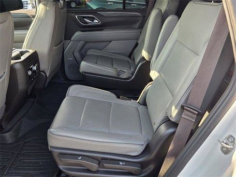 Certified 2023 GMC Yukon SLT image 10