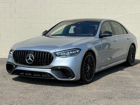 Used 2024 Mercedes-Benz S 63 AMG S image 2