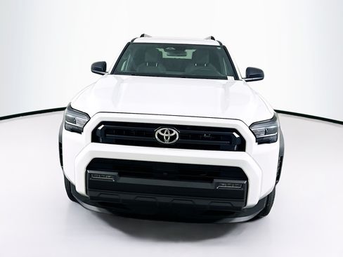 Used 2026 Toyota 4Runner SR5 AWD/4WD image 2