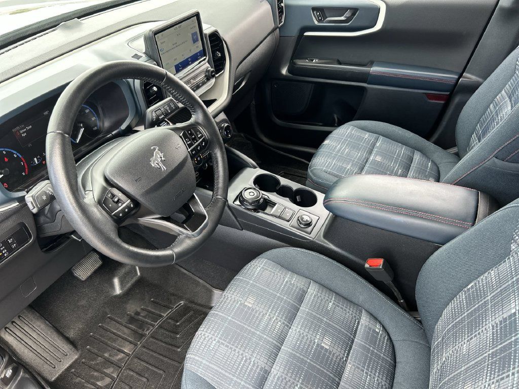 Used 2023 Ford Bronco Sport Heritage w/ Heritage Convenience Package AWD/4WD image 10