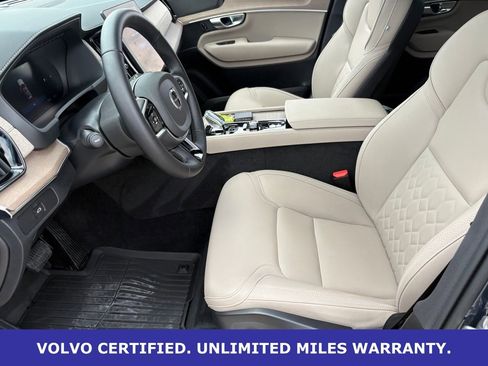 Certified 2026 Volvo XC90 B6 Plus w/ Protection Package Premier AWD/4WD image 28