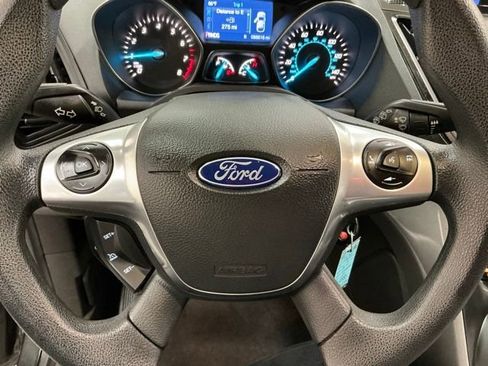 Used 2015 Ford Escape SE image 29