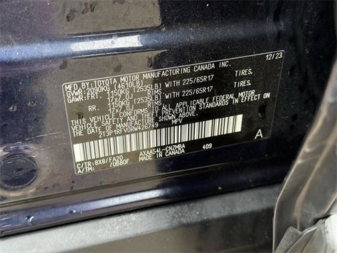 Used 2024 Toyota RAV4 XLE image 34