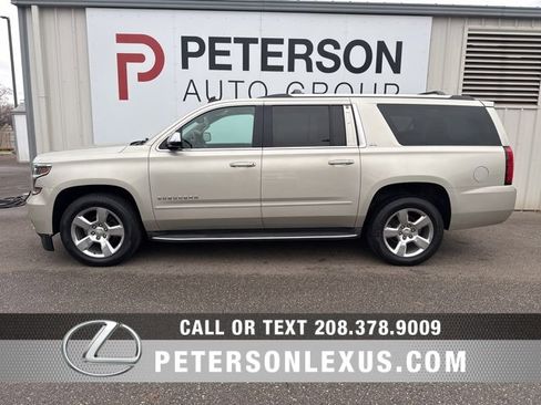 Used 2015 Chevrolet Suburban LTZ image 6